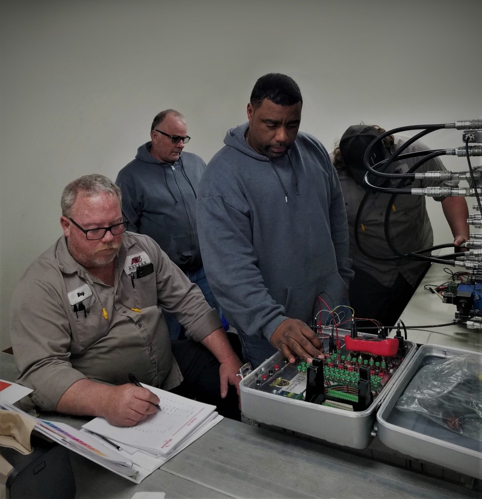 training2_edited Hydraulic Training
